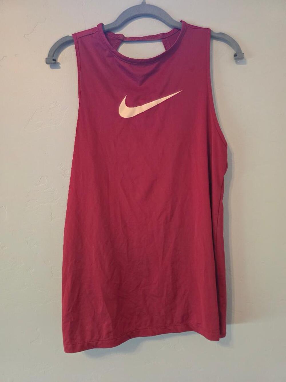 Nike Pro Dri-FIT Red Sleeveless Training Tank Top Womens Small